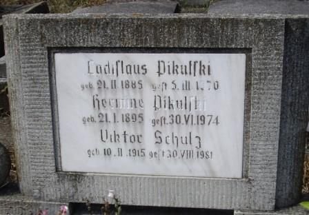 Pikulski Ladislaus 1885-1970 Herbert Hermine 1895-1974 Grabstein